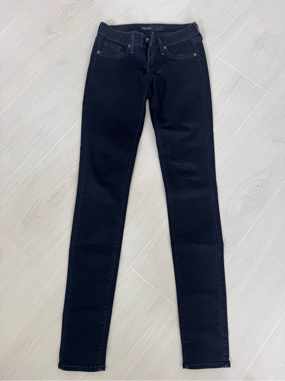 Women's Skinny Jeans - Stretch Slim Fit